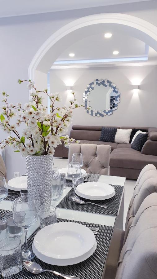 Holiday Apartment Villa Bianca Pazin Kültér fotó