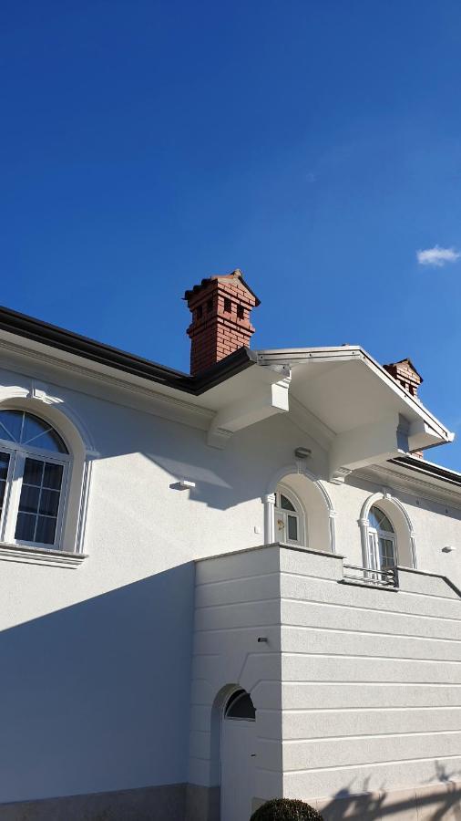Holiday Apartment Villa Bianca Pazin Kültér fotó