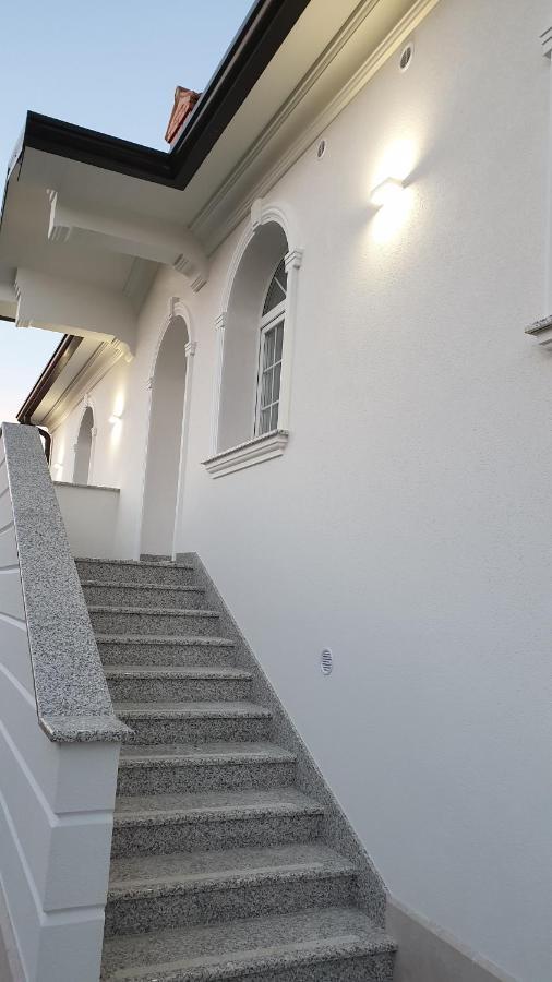 Holiday Apartment Villa Bianca Pazin Kültér fotó